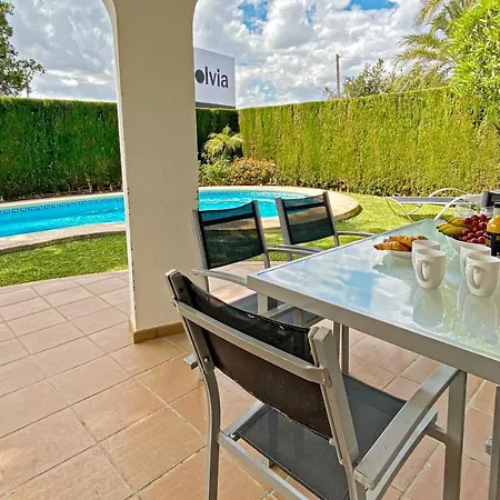Inviting 3-bed In Near The Beach Вилла *